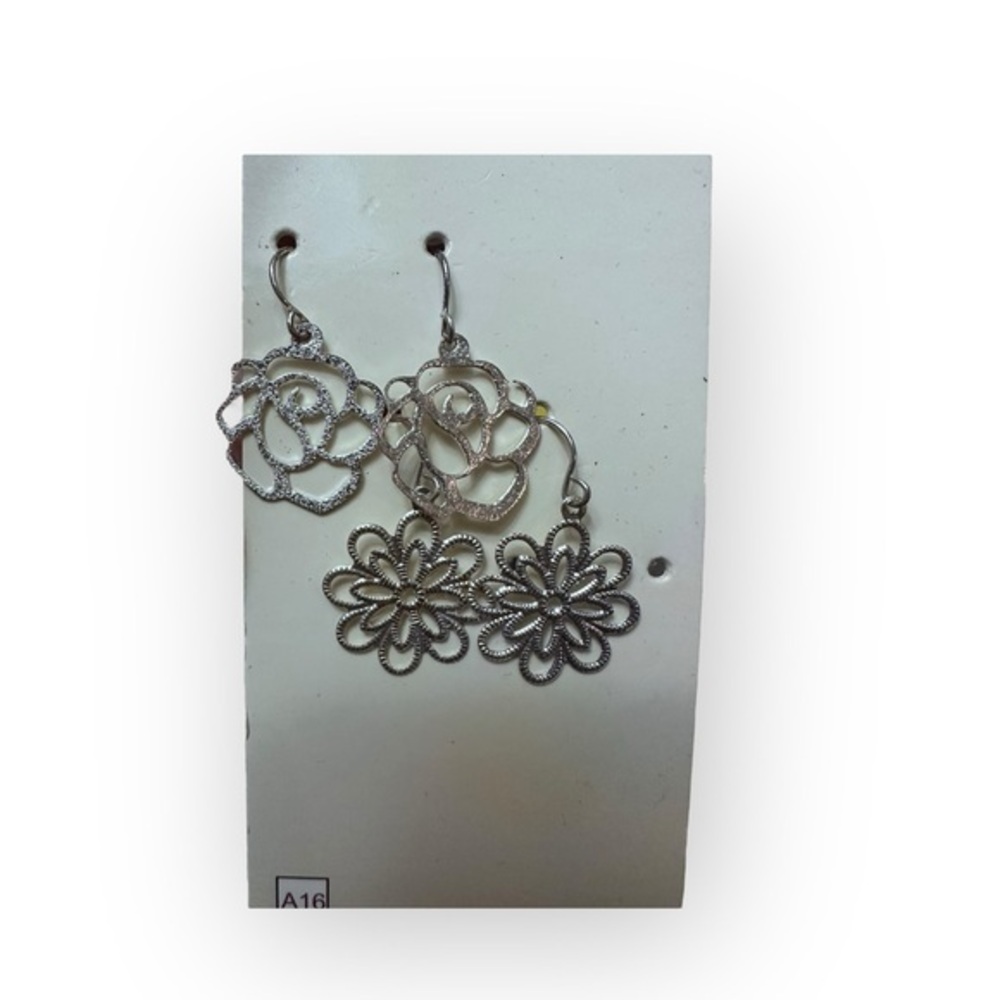 3/$25 2 Pair Elegant Silver Floral Earrings